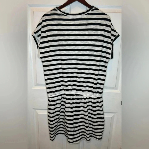 Time & Tru Black/White Stripe Shortall Romper Women's Size Large (12-14) - Picture 2 of 7